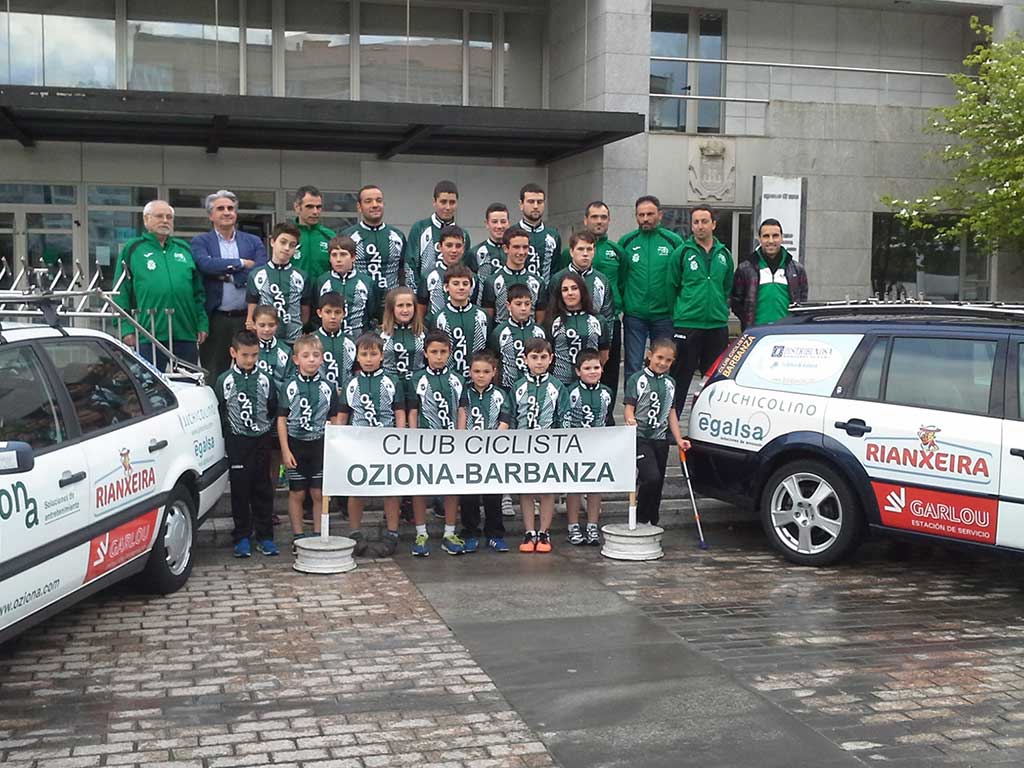  Presentación: Club ciclista Oziona-Barbanza 